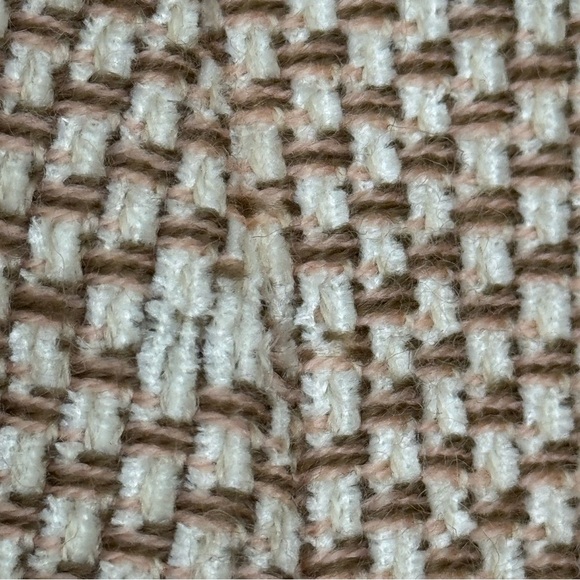 Vintage Betty Reiter Chic Tweed Jacket with Gold Buttons - Picture 12 of 16